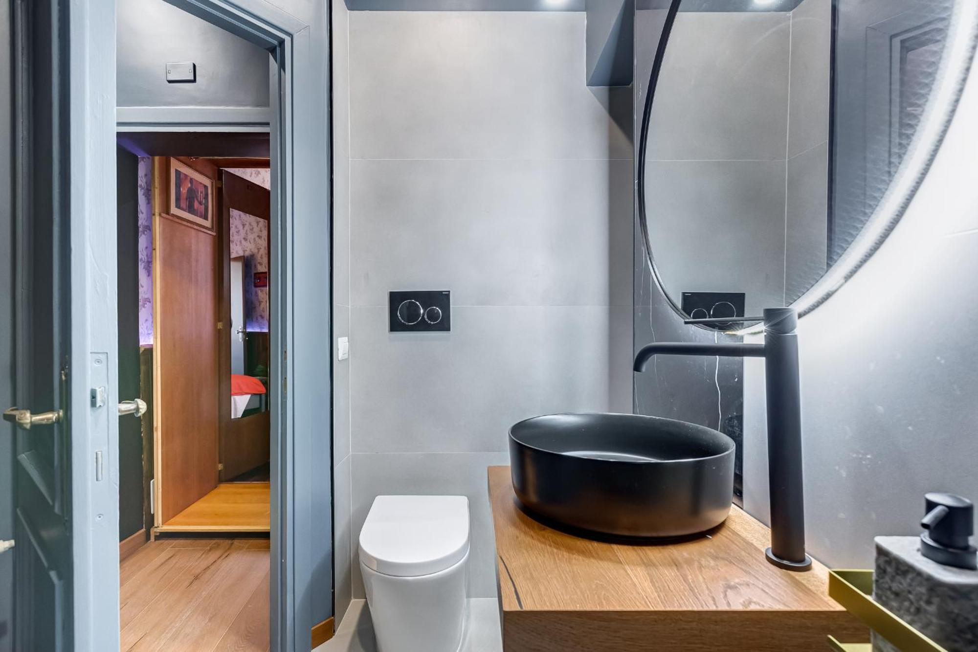 Stranger Pod Apartment Рим Екстериор снимка