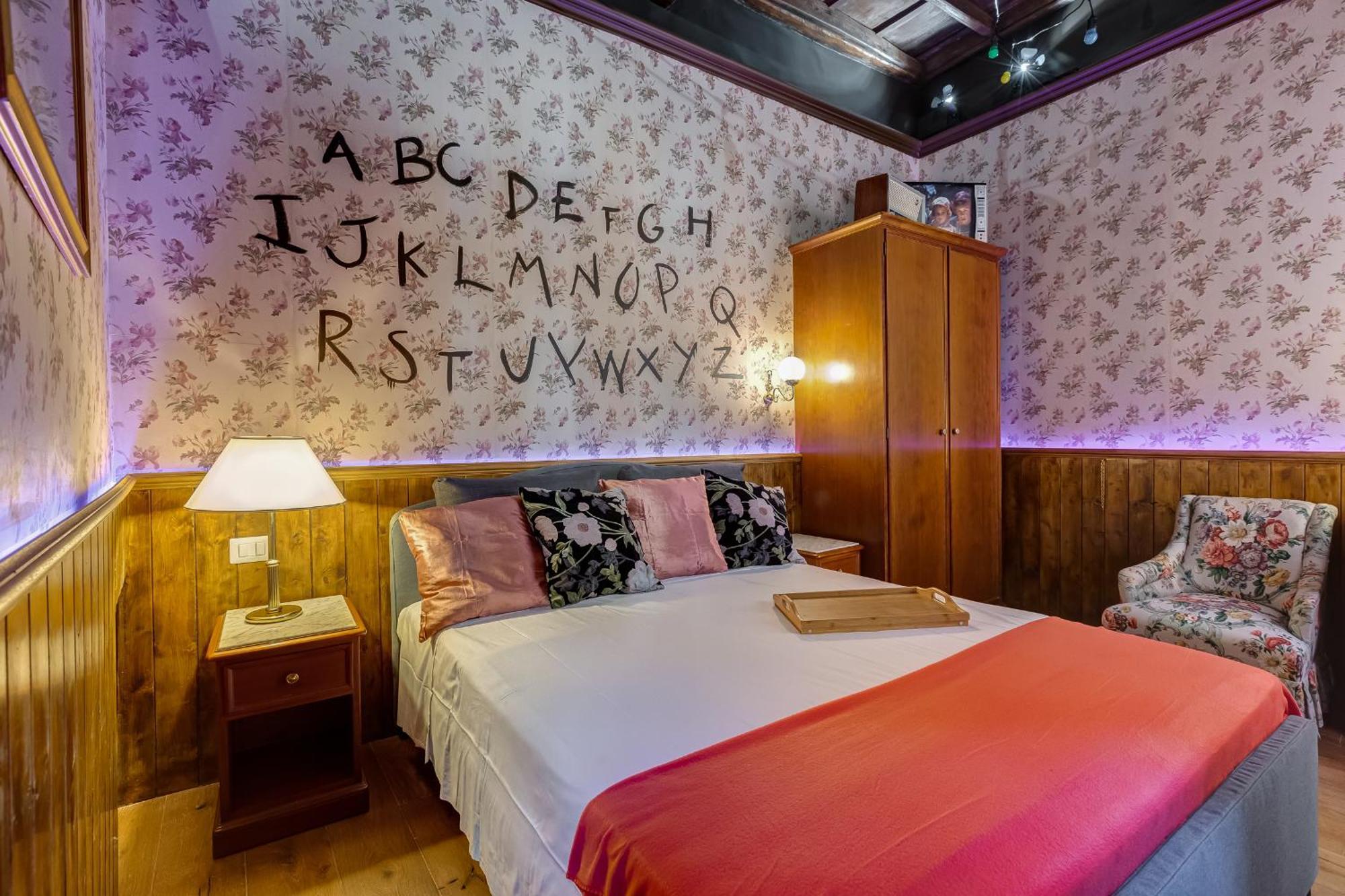 Stranger Pod Apartment Рим Екстериор снимка