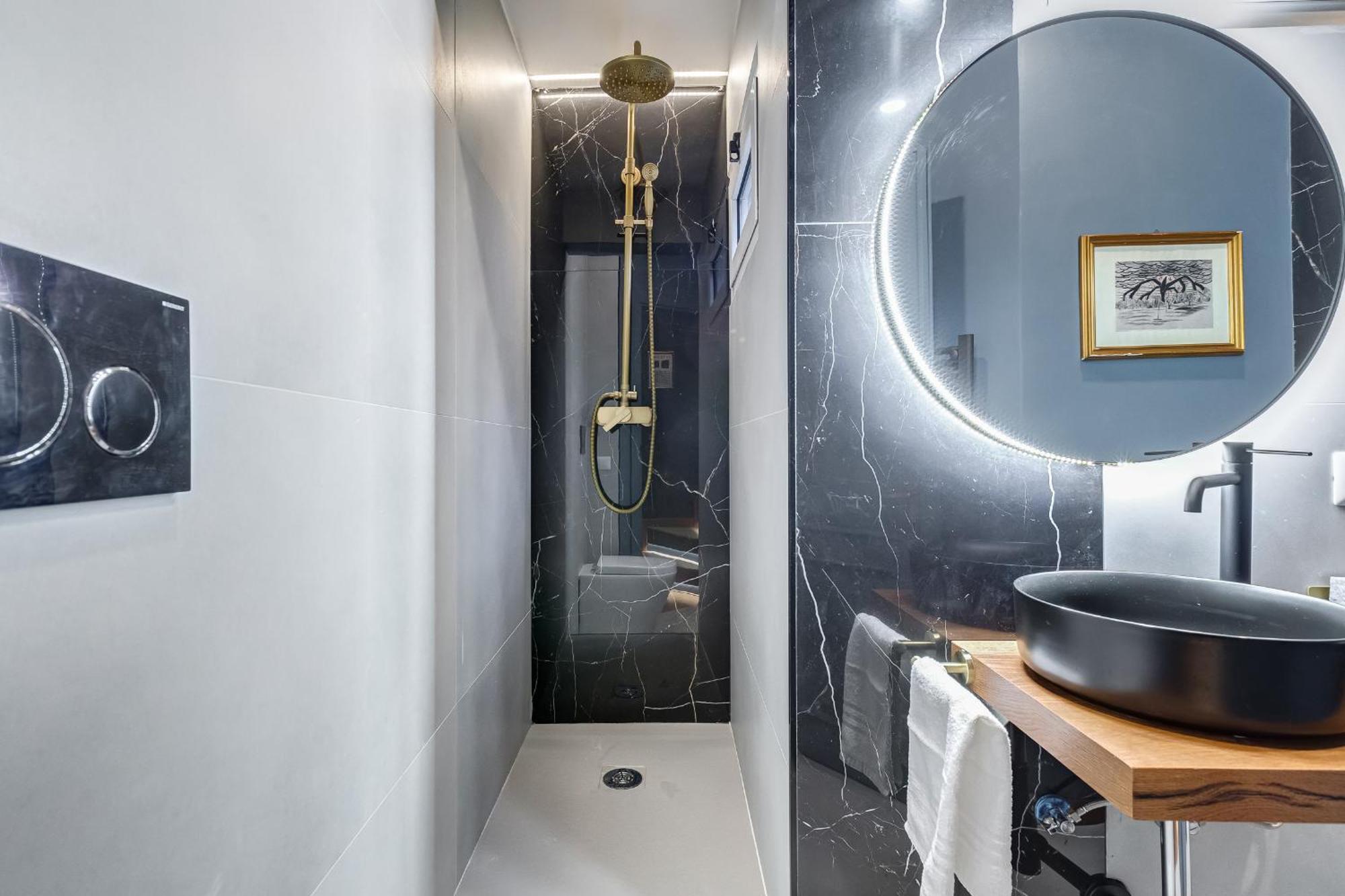 Stranger Pod Apartment Рим Екстериор снимка