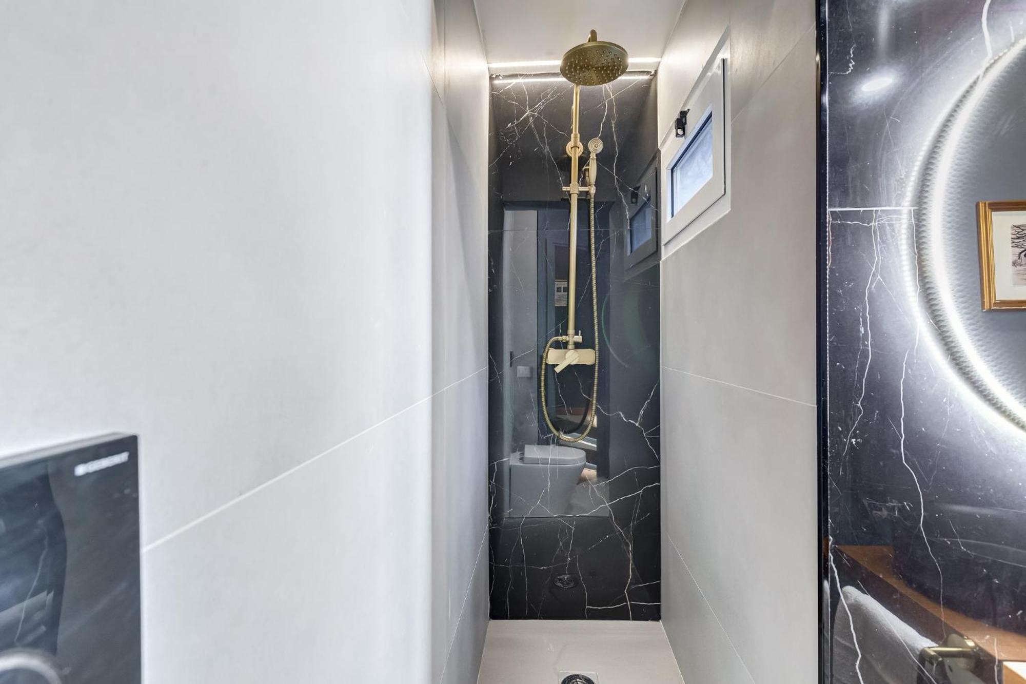 Stranger Pod Apartment Рим Екстериор снимка